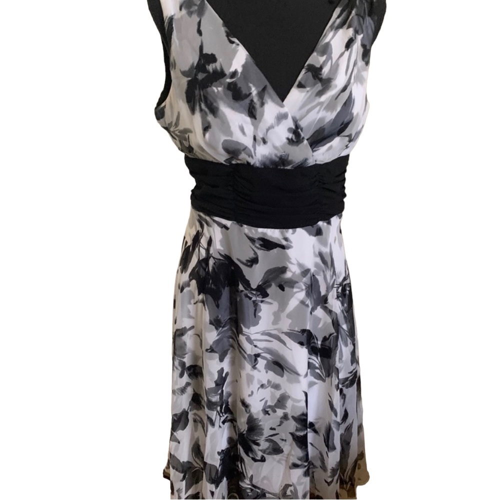Connected Apparel white with black floral dress